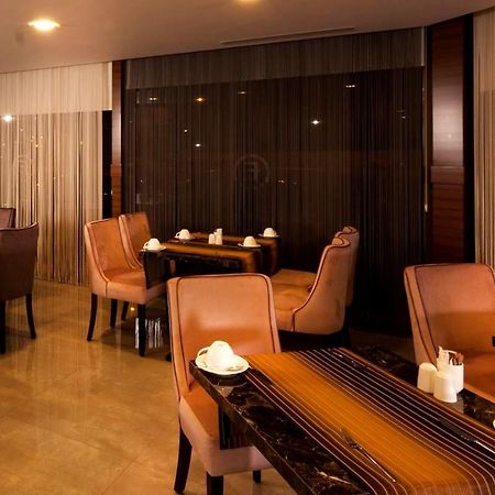 Majura Hotel Business イズミル エクステリア 写真