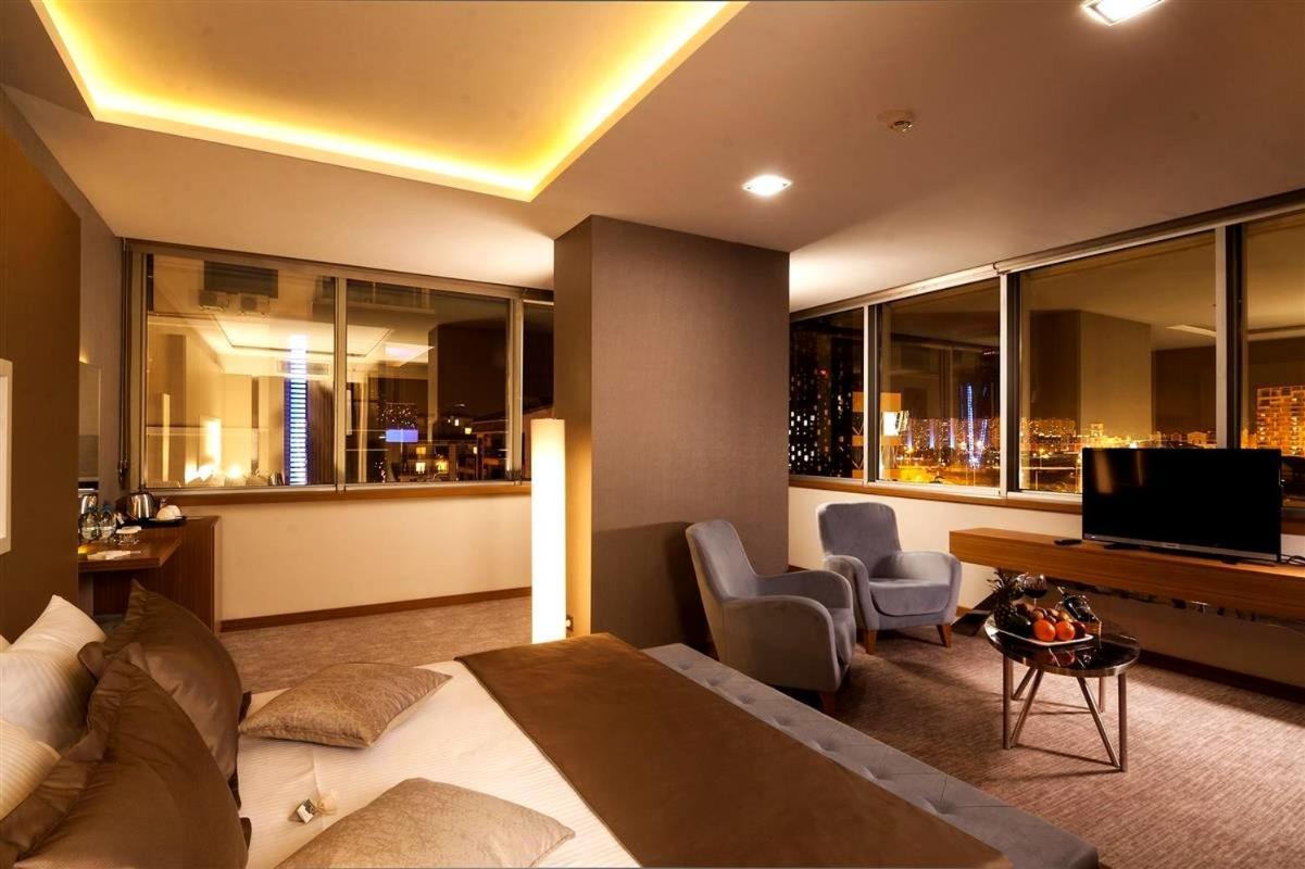 Majura Hotel Business イズミル エクステリア 写真