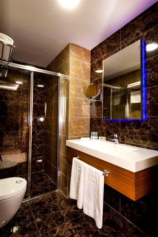 Majura Hotel Business イズミル エクステリア 写真